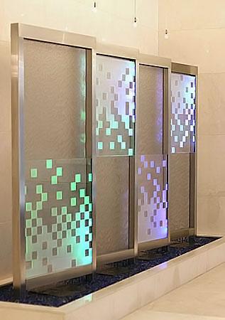 #075 Resort Spa – Four-Panel Mosaic Liquid Wall